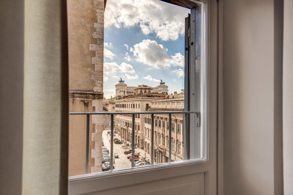 Appartamento Con Vista Sul Vittoriano Rome Exterior photo